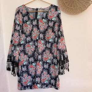 🌺Floral Boho Dress with Crochet Sleeves🌺